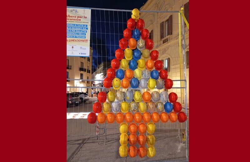 A Trapani l’albero di natale della sicurezza sul lavoro