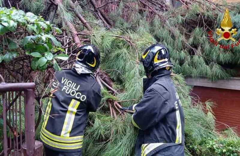 Maltempo, precauzioni sul lungomare e sulla strada provinciale 20